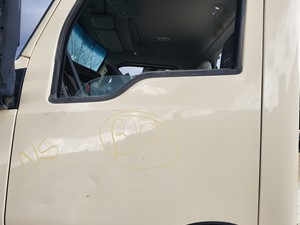 Used 2018 Kenworth T680 Door (Stock #91219-12)) Part Image