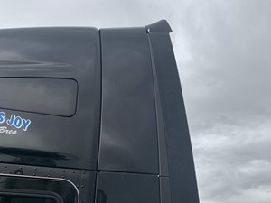 Used 2018 Kenworth T680 Sleeper Fairing (Stock #50319-4)) Part Image