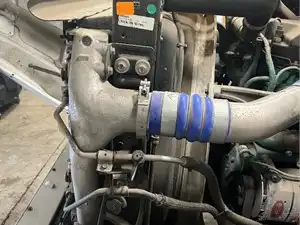 Used 2018 Volvo VNM42T Radiator (Stock #121517-15)) Part Image