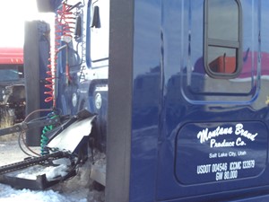 Used 2019 Freightliner Cascadia 123 Sleeper Fairing (Stock #30919-7)) Part Image