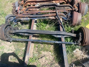 Used 2019 Volvo VNL Front Axle, Complete (Stock #100920-7)) Part Image