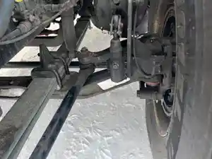 Used 2020 Freightliner Cascadia 126 Front Axle, Complete (Stock #12823-12)) Part Image