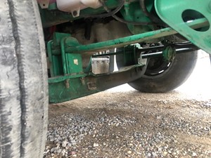 Used 2020 International LT625 Front Axle, Complete (Stock #100420-13)) Part Image