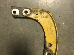 Used GM/Chev (HD) Engine Mount (Stock #P-14715)) Part Image