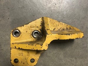 Used GM/Chev (HD) Engine Mount (Stock #P-14713)) Part Image