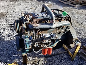 Used International DT466A Head (Stock #749614)) Part Image