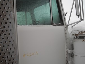 Used 1987 Kenworth C500 Door Image