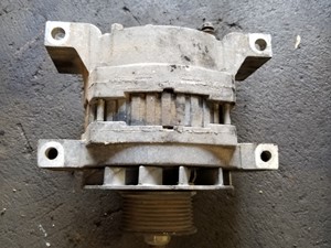 Used Alternator (Stock #P-716)) Part Image