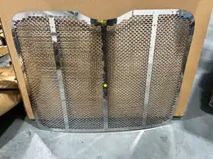 New Universal Peterbilt 386 Grille (Stock #386)) Part Image