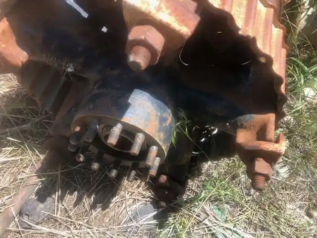 Spoke Inventory Used, Recycled, New, and Aftermarket Heavy Duty Truck Parts
