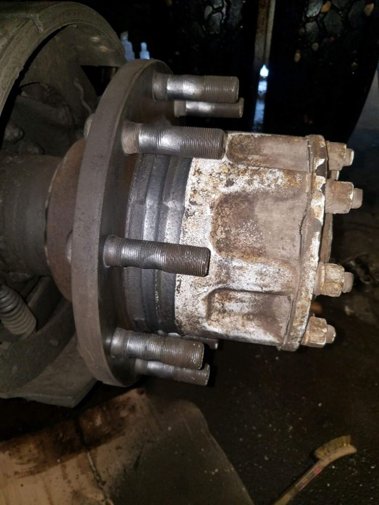 Stock 2238708 Holst Truck Parts