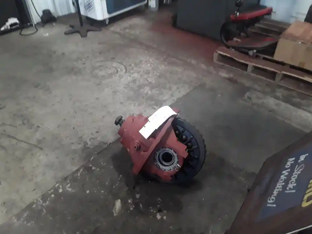 Image 2 of part Rebuilt Universal Eaton RSP40 Rear Rear (Tandem Rear or Single)