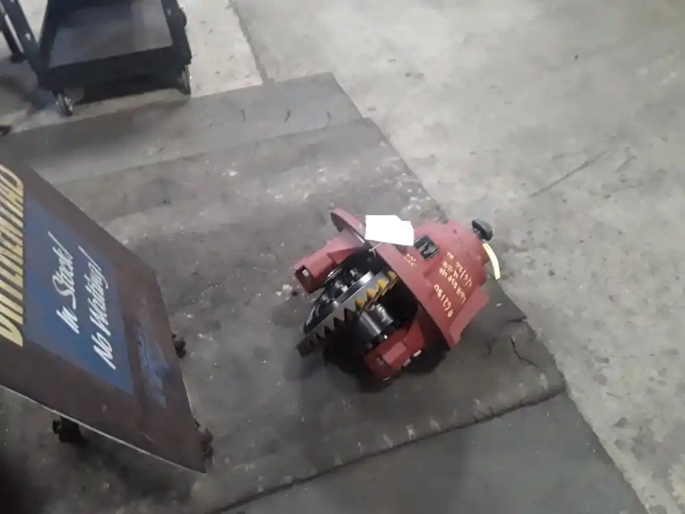 Image 3 of part Rebuilt Universal Eaton RSP40 Rear Rear (Tandem Rear or Single)