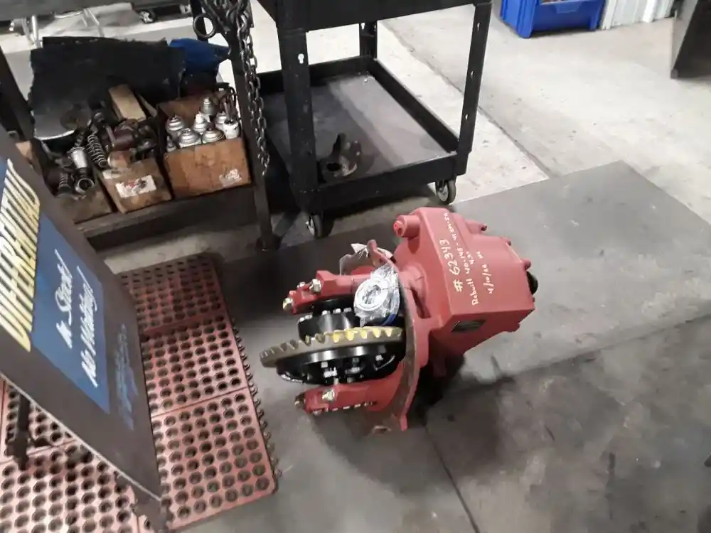 Image 2 of part Rebuilt Universal Meritor/Rockwell RD40-145 Front Rear (Tandem Front)