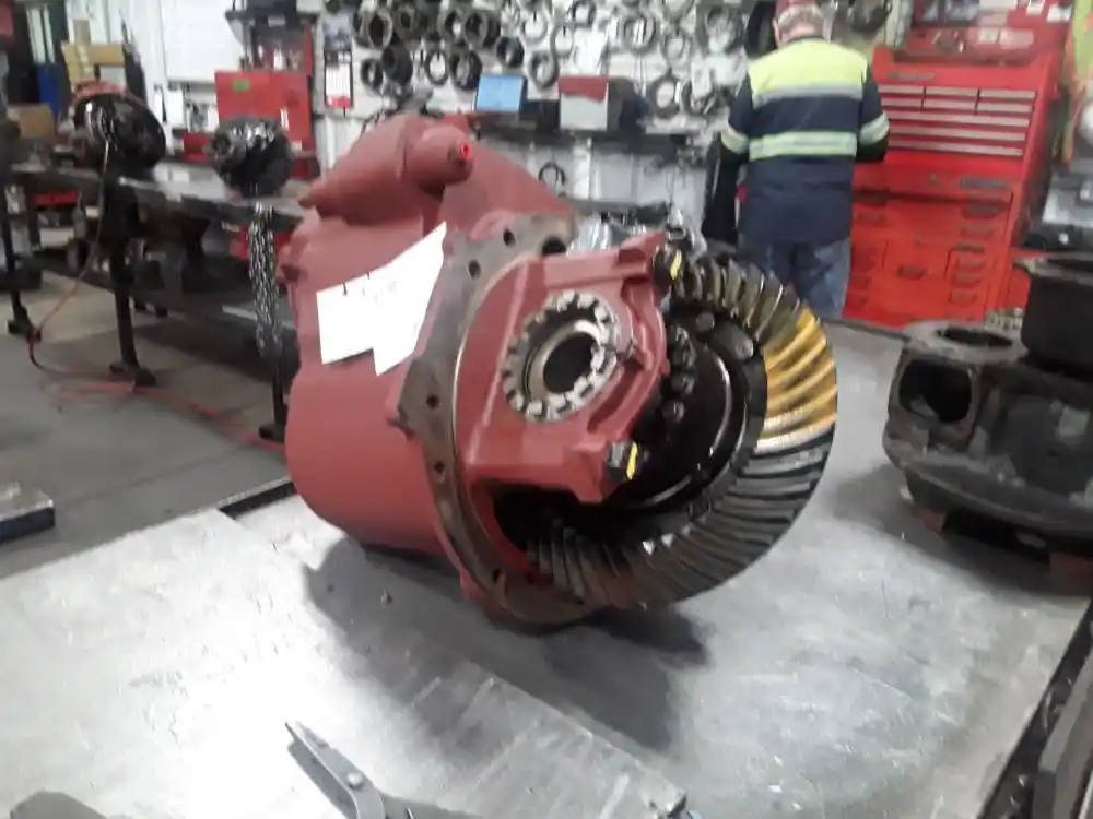 Image 2 of part Rebuilt Universal Meritor/Rockwell RD40-145 Front Rear (Tandem Front)