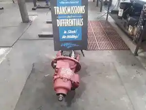 Rebuilt Universal Meritor/Rockwell SQHDF Front Rear (Tandem Front) (Stock #14900)) Part Image
