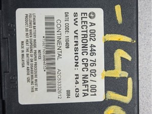 Used Universal Freightliner Dash Control Module (Stock #P-14700)) Part Image