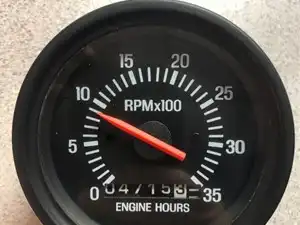 Used Universal Sterling A9513 Cab Gauge (Stock #P-60255)) Part Image