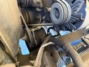 Used 1976 GM/Chev (HD) 366 GAS Steering Pump Image