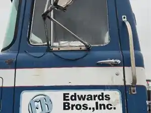Used 1976 Mack RS600 Door (Stock #120525-8)) Part Image