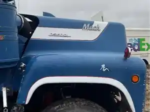 Used 1976 Mack RS600 Hood Image