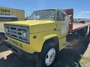 Used 1982 GMC C7000 Hood (Stock #60424-1)) Part Image