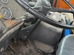 Used 1984 Ford LN9000 Steering Column (Stock #111424-13)) Part Image