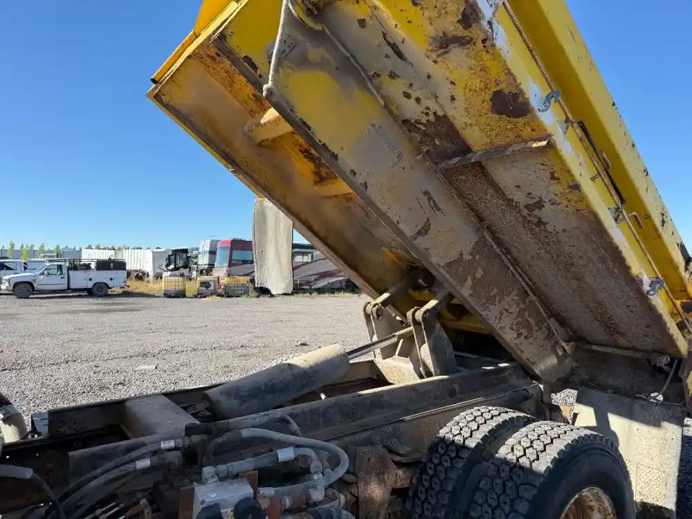 Image 4 of part Used 1986 WILLIAMSEN 10 Truck Box/Body