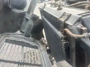 Used 1991 Ford LN7000 Radiator (Stock #83025-5)) Part Image