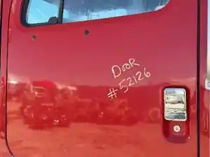 Used 1991 International 4900 Door (Stock #52826-15)) Part Image