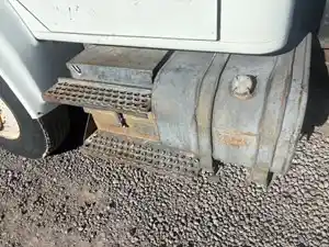 Used 1992 International 4900 Fuel Tank (Stock #110525-5)) Part Image