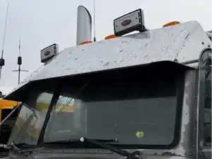 Used 1994 Peterbilt 379 Sun Visor (Stock #21426-21)) Part Image