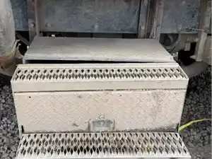Used 1995 Peterbilt 378 Tool Box (Stock #31926-14)) Part Image
