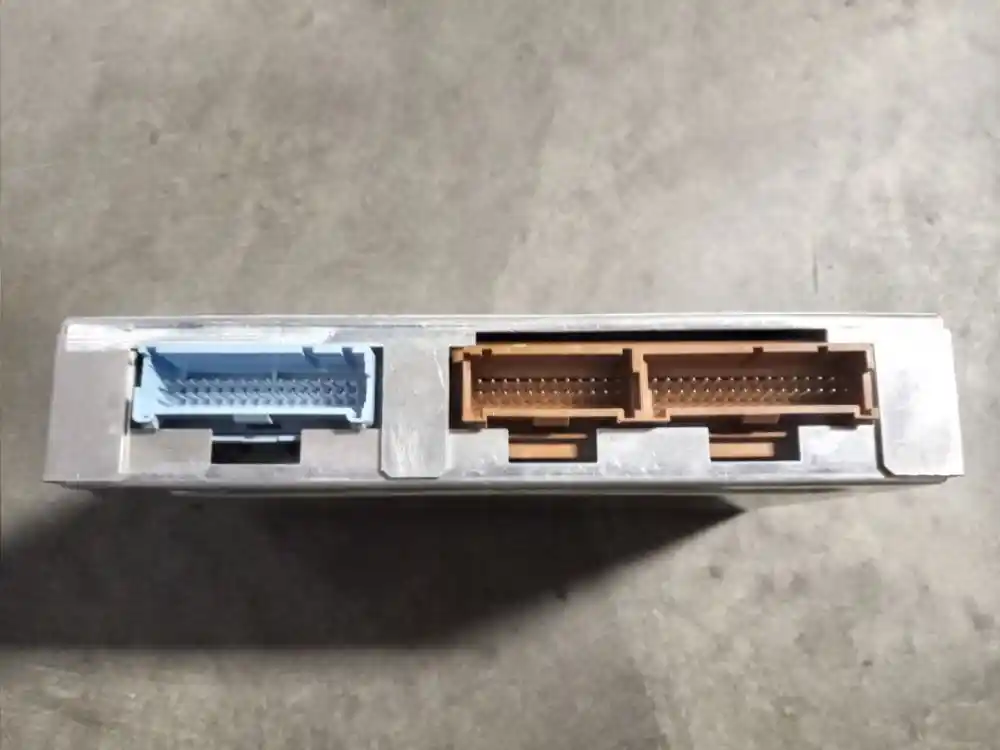 Image 2 of part Used 1996 GM/Chev (HD) 6.5L ECM