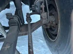 Used 1996 Mack CH613 Front Axle, Complete (Stock #121624-17)) Part Image