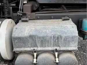 Used 1996 Volvo AUTOCAR ACL64 Battery Box (Stock #20626-17)) Part Image