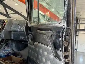 Used 1996 Western Star 6900 Door (Stock #70224-2)) Part Image