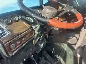 Used 1997 Freightliner FLD120 Steering Column (Stock #51725-8)) Part Image