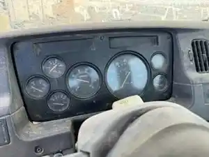 Used 1998 Ford AT9513 Aeromax 113 Instrument Cluster (Stock #32424-18)) Part Image