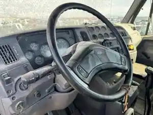 Used 1998 Ford AT9513 Aeromax 113 Steering Column (Stock #32424-14)) Part Image