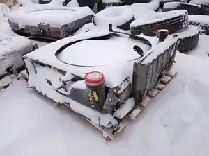 Used 1998 Peterbilt 357 Radiator (Stock #120623-11)) Part Image