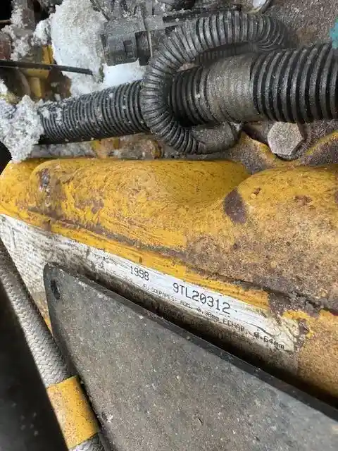 Image 4 of part Used 1999 Caterpillar 3306 Engine Assy