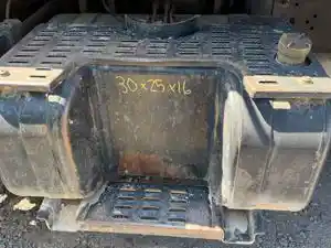 Used 1999 Chevrolet C6500 Fuel Tank (Stock #70526-5)) Part Image