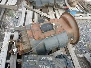 Used 1999 Eaton/Fuller RTLO13610B Transmission Assy (Stock #80521-15)) Part Image