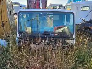 Used 2000 Freightliner FL70 Cab Image
