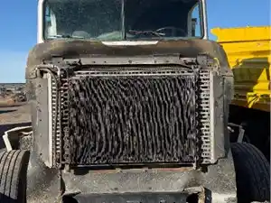 Used 2000 Freightliner FLD120 Charge Air Cooler (Stock #111025-5)) Part Image