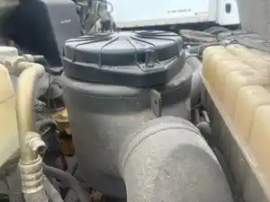 Used 2001 GMC C7500 Air Cleaner (Stock #32325-7)) Part Image