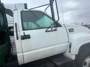 Used 2001 GMC C7500 Door (Stock #32325-16)) Part Image