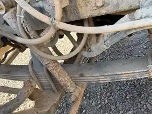Used 2002 Kenworth W900 Front Leaf & Spring Image