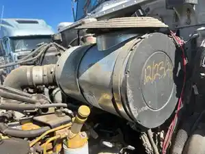 Used 2002 Peterbilt 330 Air Cleaner (Stock #51825-16)) Part Image